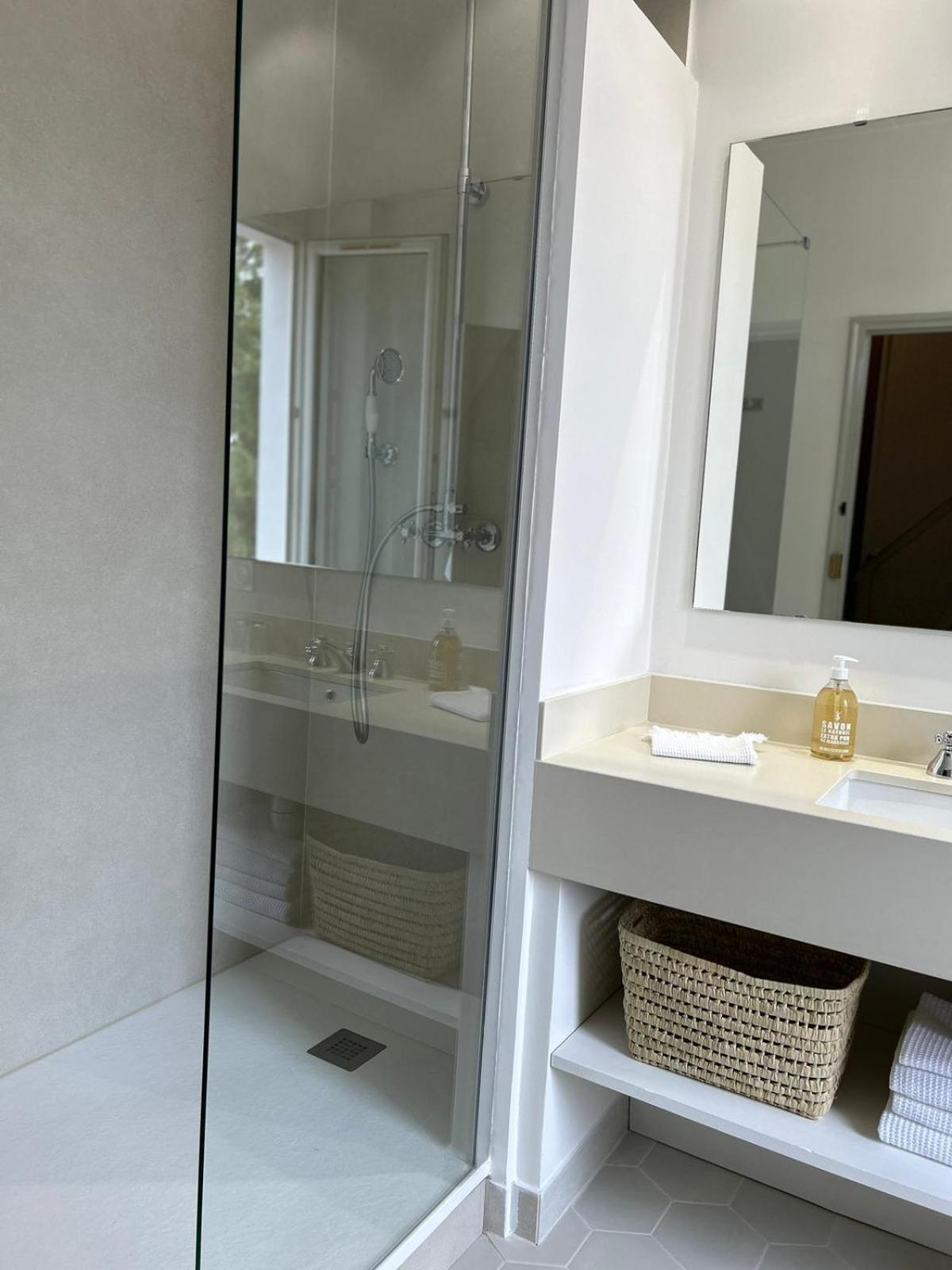 Maison D'Hotes La Bastide De Patou, Suite De 2 A 6 Personnes Марсилия Екстериор снимка